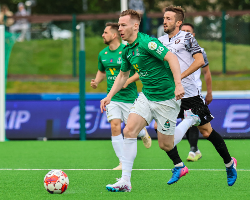 Halmstad í viðræðum um kaup á Gísla Eyjólfs