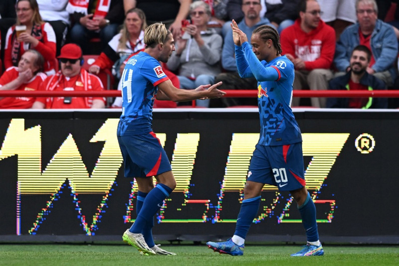 Markmiðið að halda Xavi Simons lengur