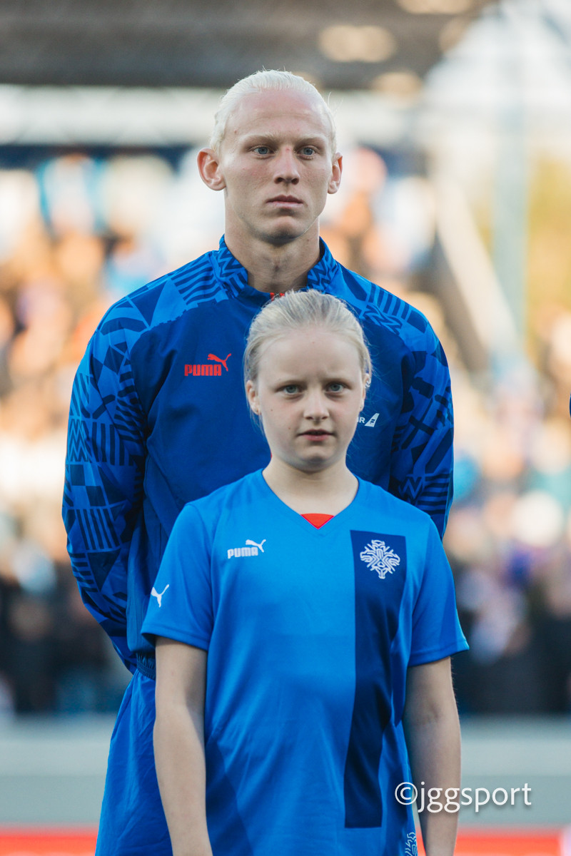 Fyrir leikinn gegn Bosníu.