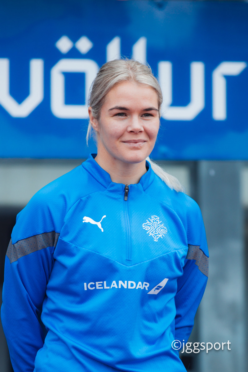 Myndaveisla frá æfingu Íslands á Laugardalsvelli í gærmorgun