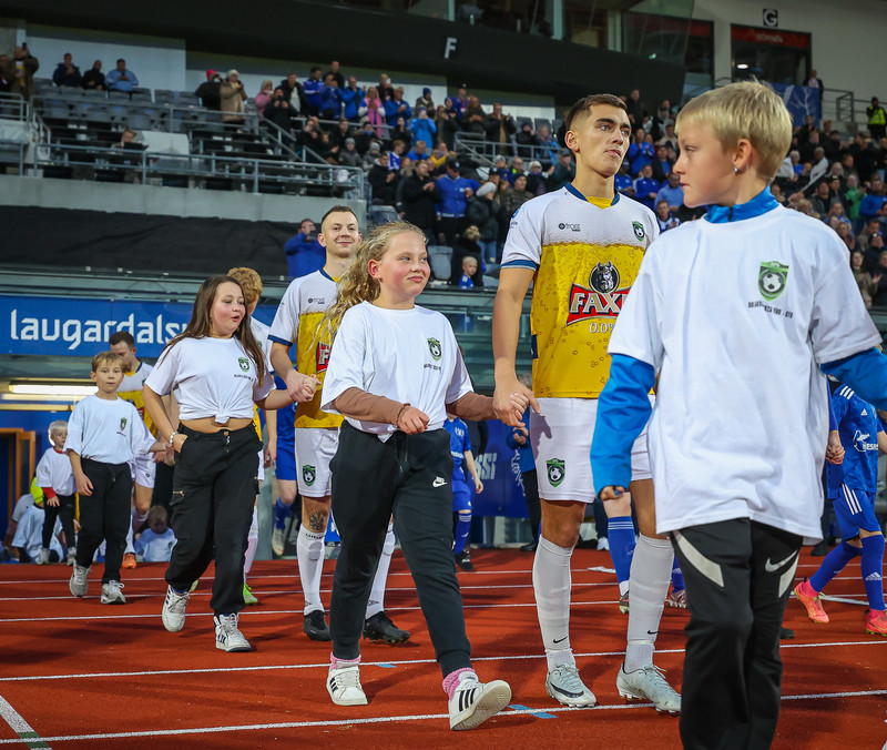Myndaveisla: Víðir vann Fótbolti.net bikarinn