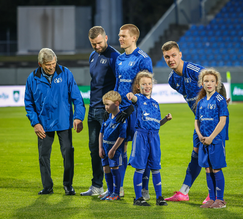 Myndaveisla: Víðir vann Fótbolti.net bikarinn