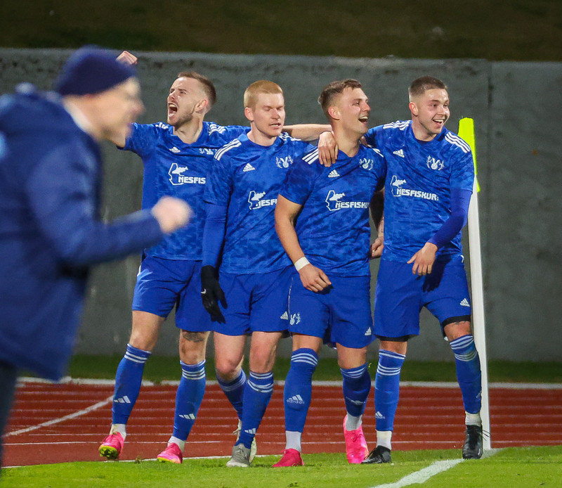 Myndaveisla: Víðir vann Fótbolti.net bikarinn