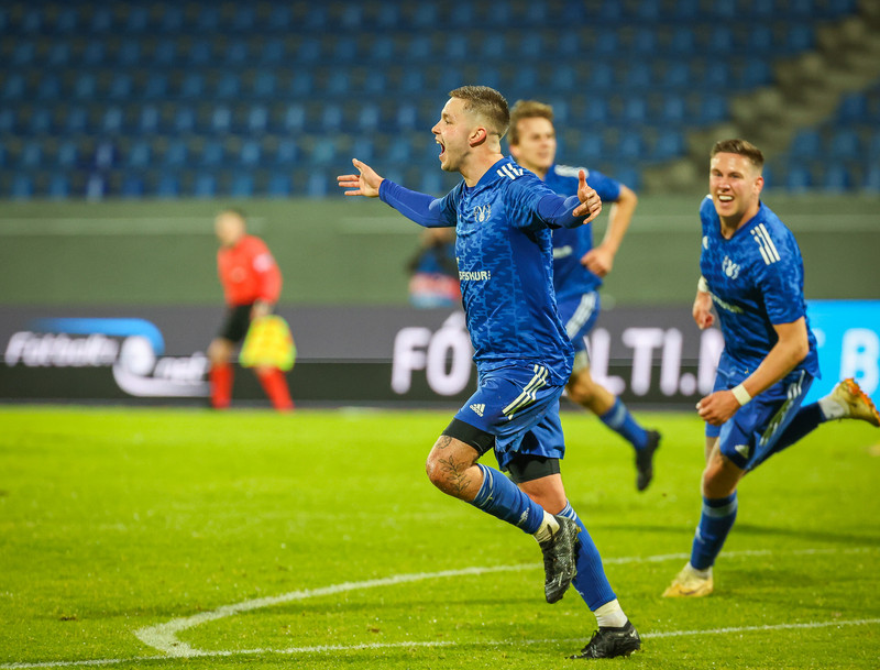 Myndaveisla: Víðir vann Fótbolti.net bikarinn