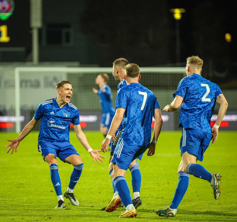 Myndaveisla: Víðir vann Fótbolti.net bikarinn