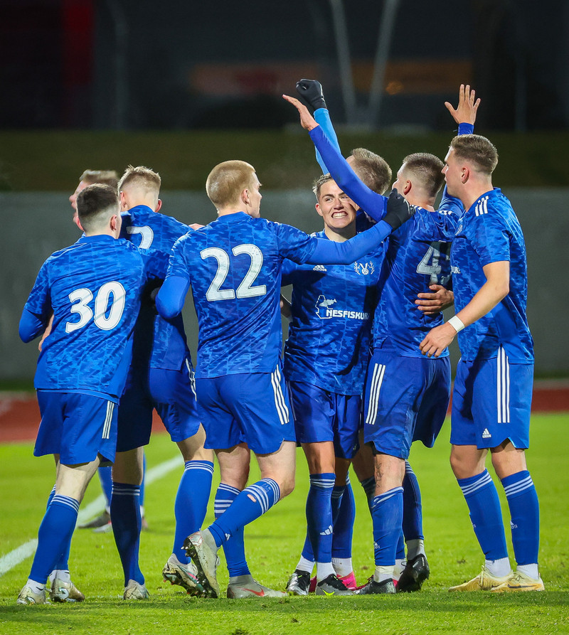 Myndaveisla: Víðir vann Fótbolti.net bikarinn