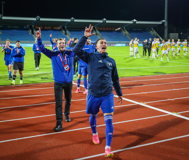 Myndaveisla: Víðir vann Fótbolti.net bikarinn