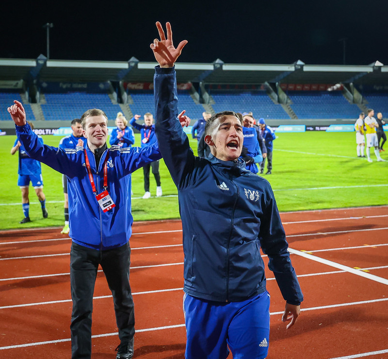 Myndaveisla: Víðir vann Fótbolti.net bikarinn