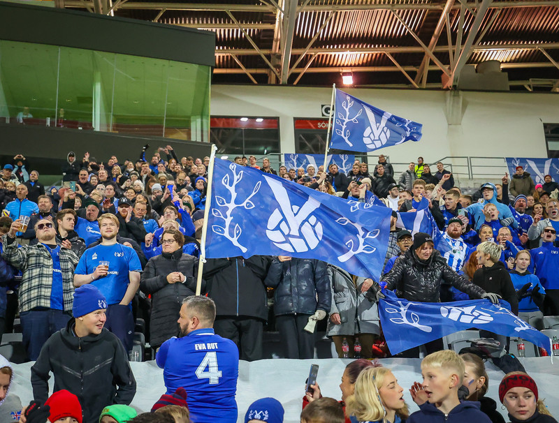 Myndaveisla: Víðir vann Fótbolti.net bikarinn