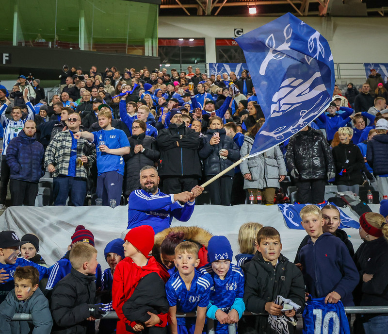 Myndaveisla: Víðir vann Fótbolti.net bikarinn