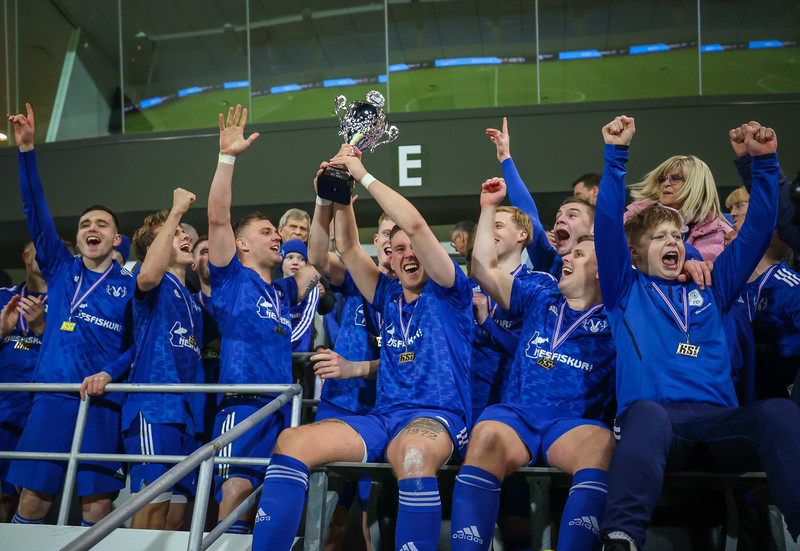 Myndaveisla: Víðir vann Fótbolti.net bikarinn