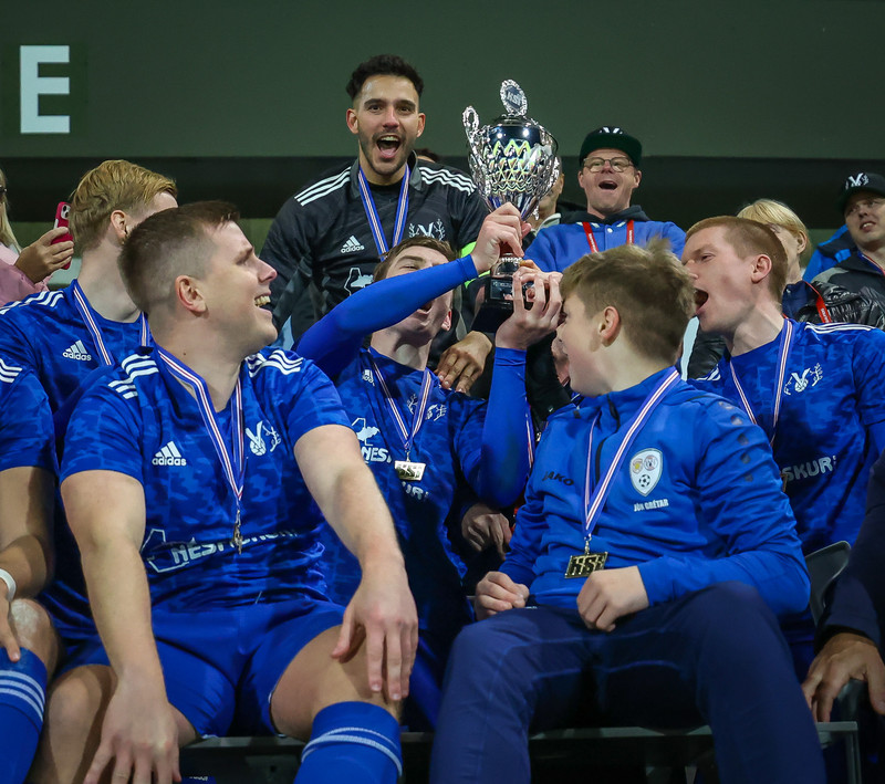 Myndaveisla: Víðir vann Fótbolti.net bikarinn