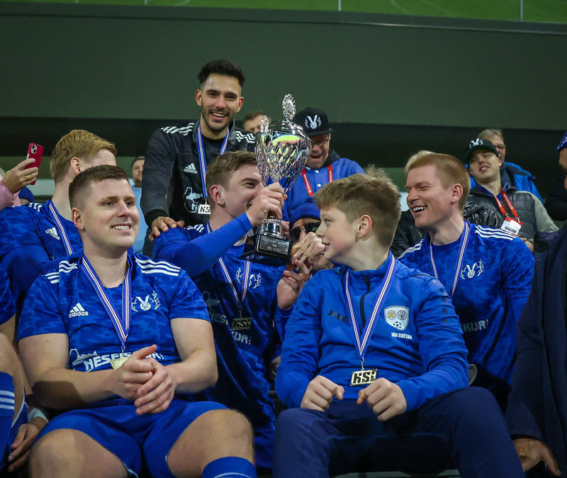Myndaveisla: Víðir vann Fótbolti.net bikarinn