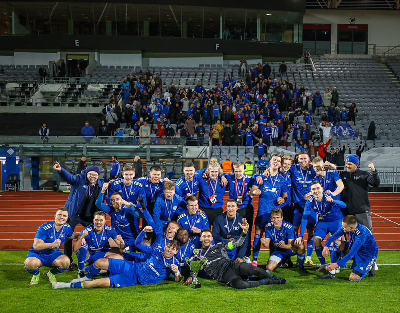 Myndaveisla: Víðir vann Fótbolti.net bikarinn