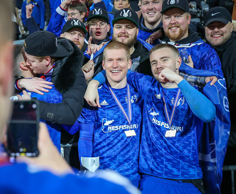 Myndaveisla: Víðir vann Fótbolti.net bikarinn