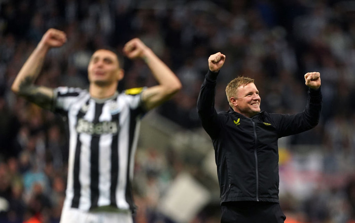 Eddie Howe er vinsæll hjá stuðningsmönnum félagsins.