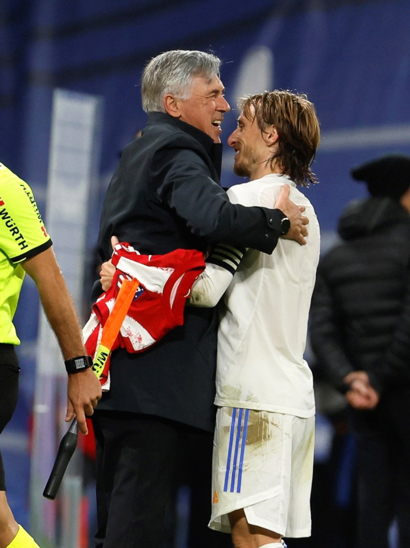 Ancelotti ætlar að enda ferilinn hjá Real Madrid