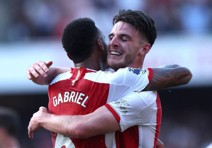 Declan Rice og Gabriel voru í liðinu hjá Carragher og Neville