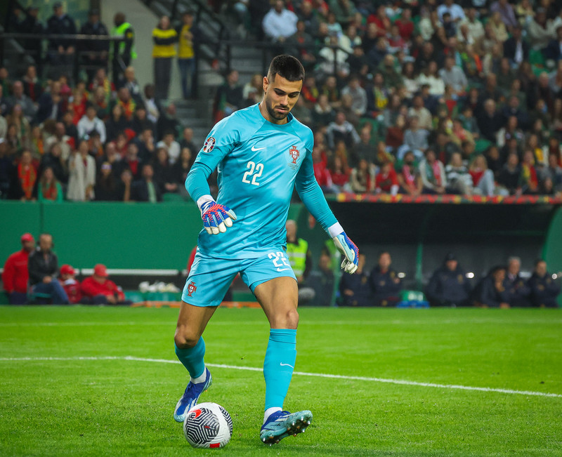 Diogo Costa.