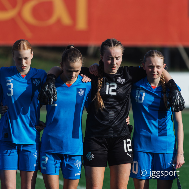 Myndaveisla 2: U15 tapaði gegn Portúgal í fyrradag