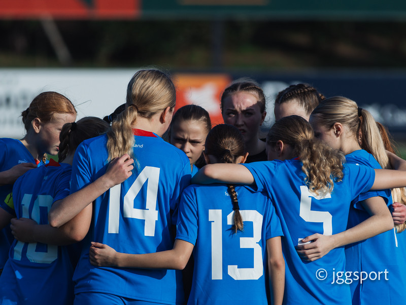 Myndaveisla 2: U15 tapaði gegn Portúgal í fyrradag