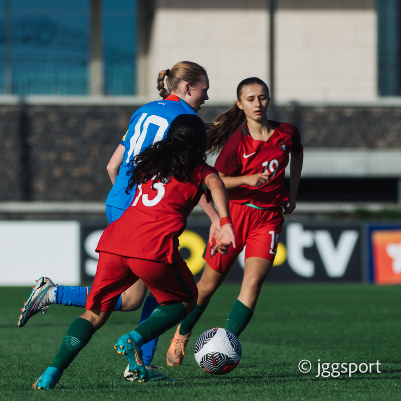 Myndaveisla 2: U15 tapaði gegn Portúgal í fyrradag