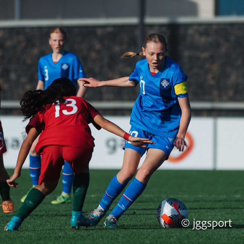 Myndaveisla 2: U15 tapaði gegn Portúgal í fyrradag