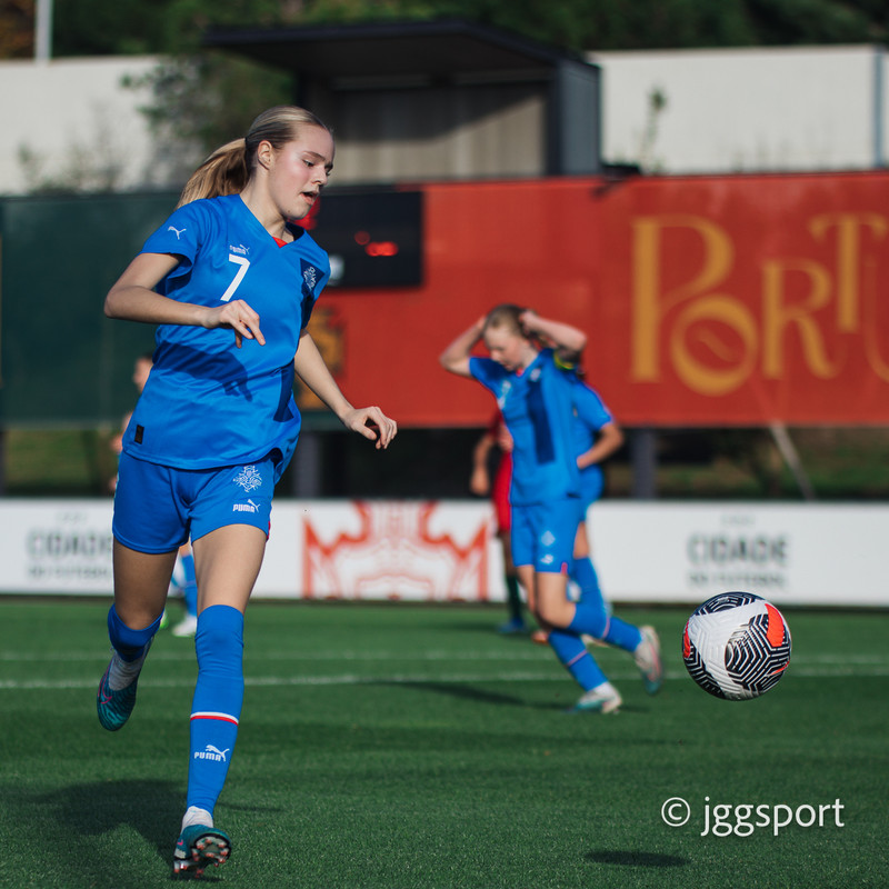 Myndaveisla 2: U15 tapaði gegn Portúgal í fyrradag