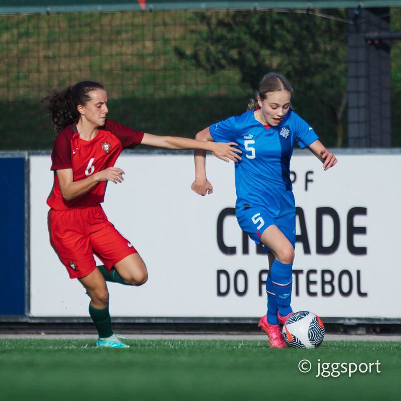 Myndaveisla 2: U15 tapaði gegn Portúgal í fyrradag