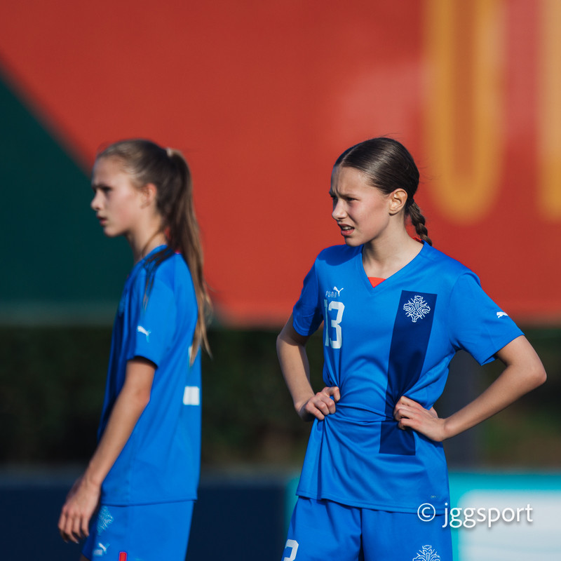 Myndaveisla 2: U15 tapaði gegn Portúgal í fyrradag