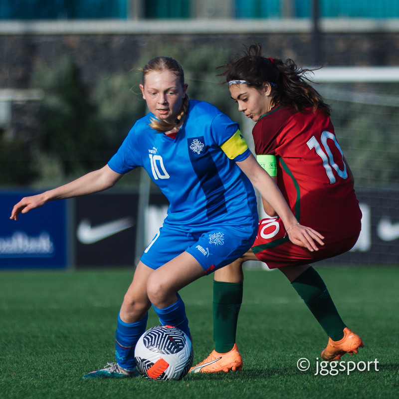 Myndaveisla 2: U15 tapaði gegn Portúgal í fyrradag