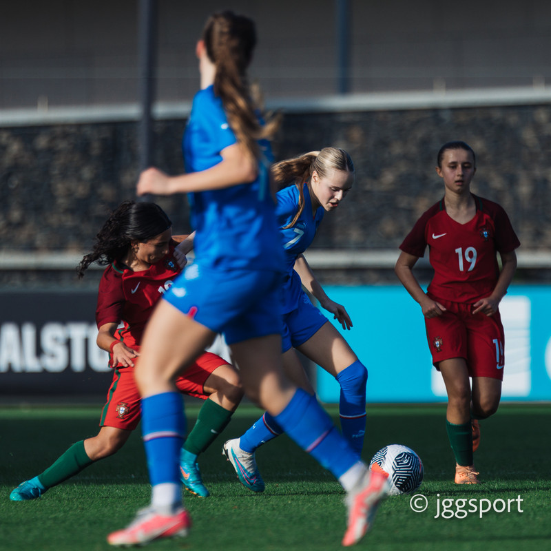 Myndaveisla 2: U15 tapaði gegn Portúgal í fyrradag