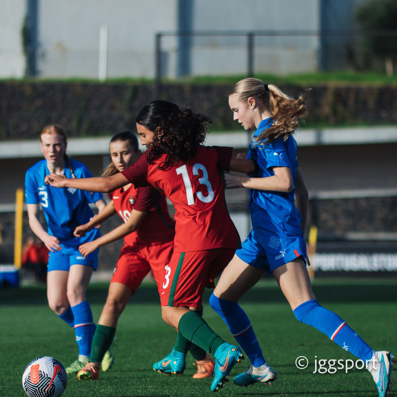 Myndaveisla 2: U15 tapaði gegn Portúgal í fyrradag