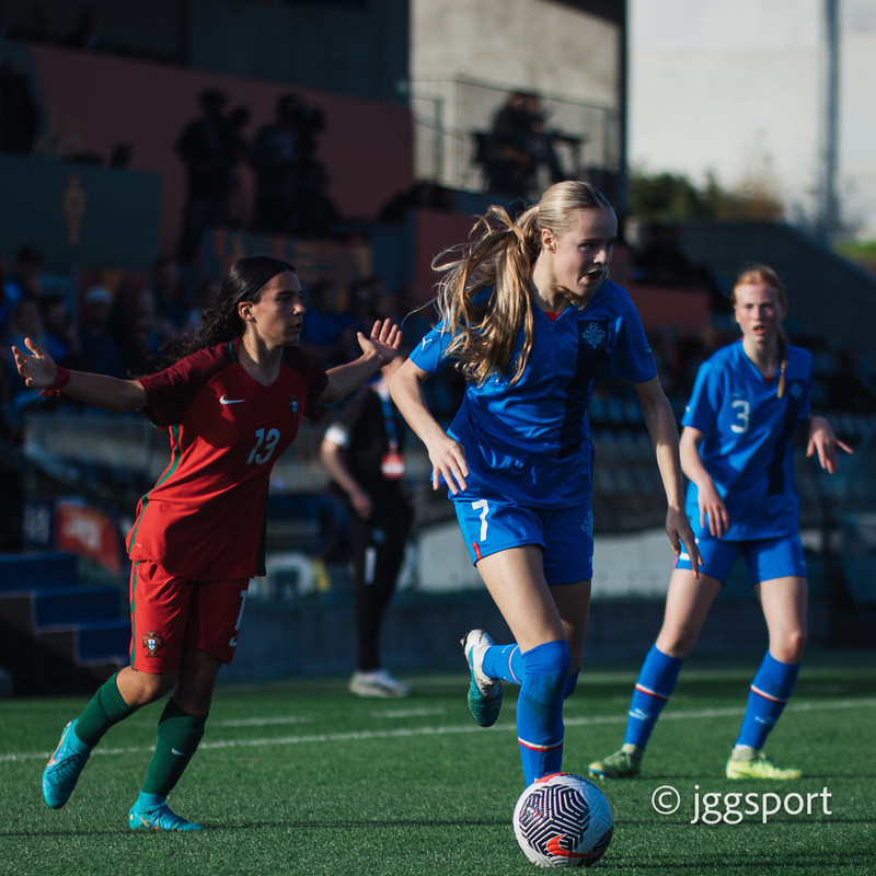 Myndaveisla 2: U15 tapaði gegn Portúgal í fyrradag
