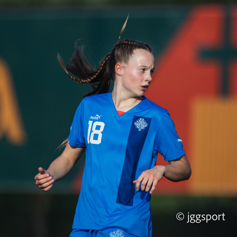 Myndaveisla 2: U15 tapaði gegn Portúgal í fyrradag
