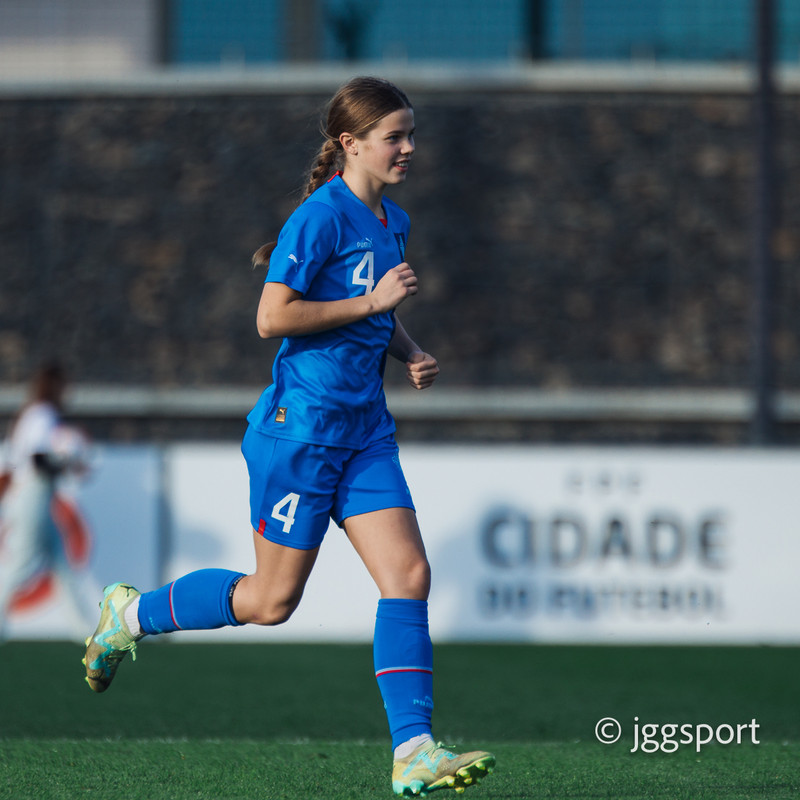 Myndaveisla 2: U15 tapaði gegn Portúgal í fyrradag