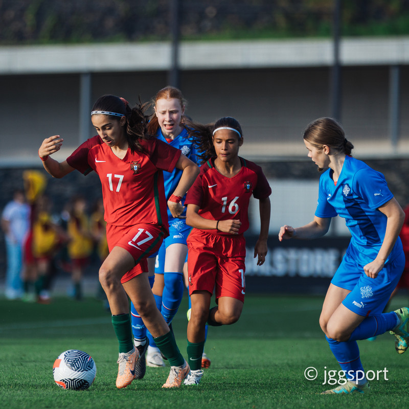 Myndaveisla 2: U15 tapaði gegn Portúgal í fyrradag