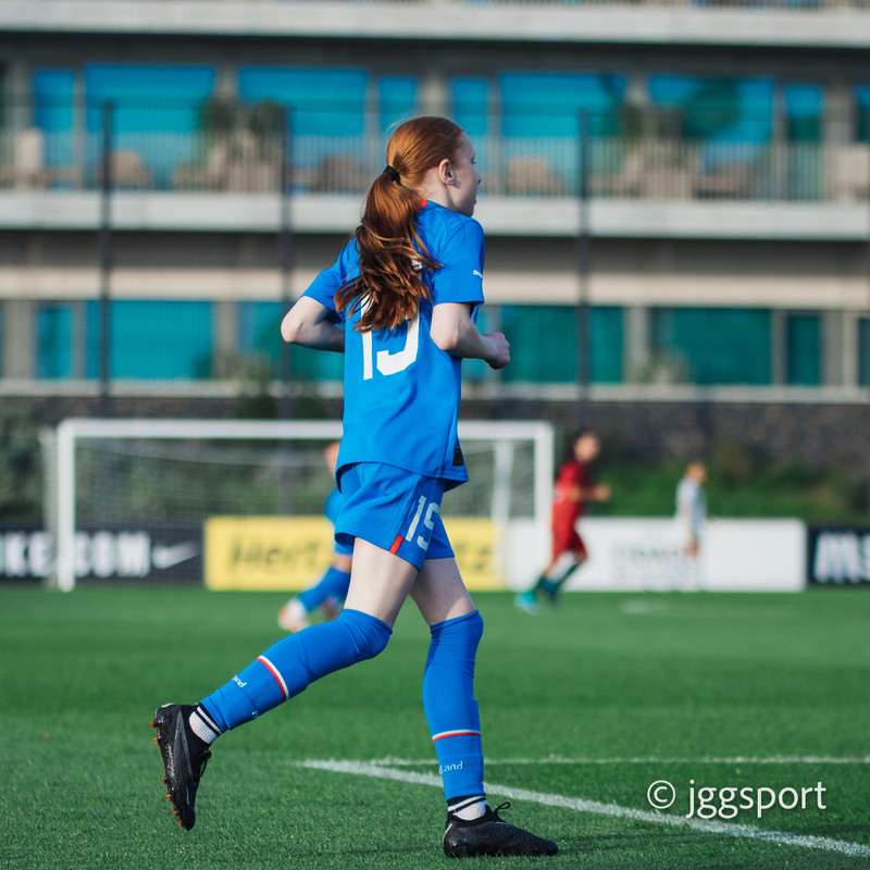 Myndaveisla 2: U15 tapaði gegn Portúgal í fyrradag