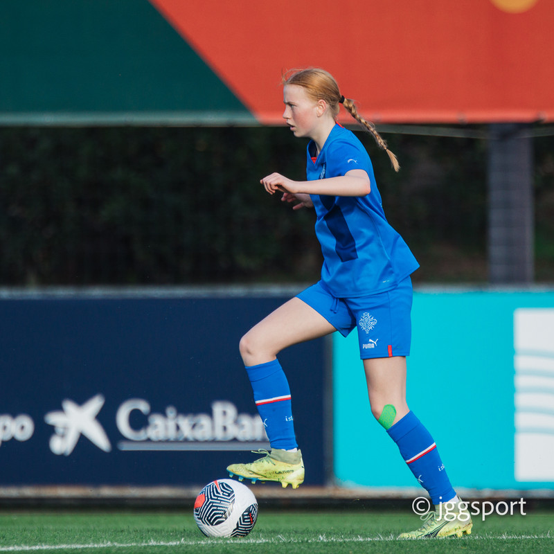 Myndaveisla 2: U15 tapaði gegn Portúgal í fyrradag