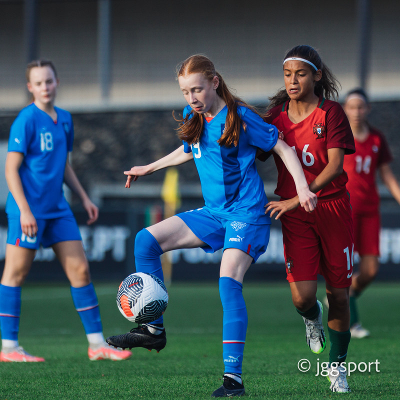 Myndaveisla 2: U15 tapaði gegn Portúgal í fyrradag