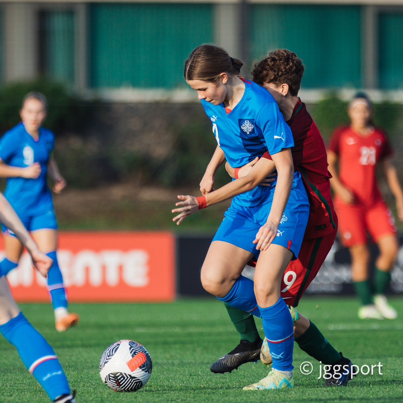 Myndaveisla 2: U15 tapaði gegn Portúgal í fyrradag