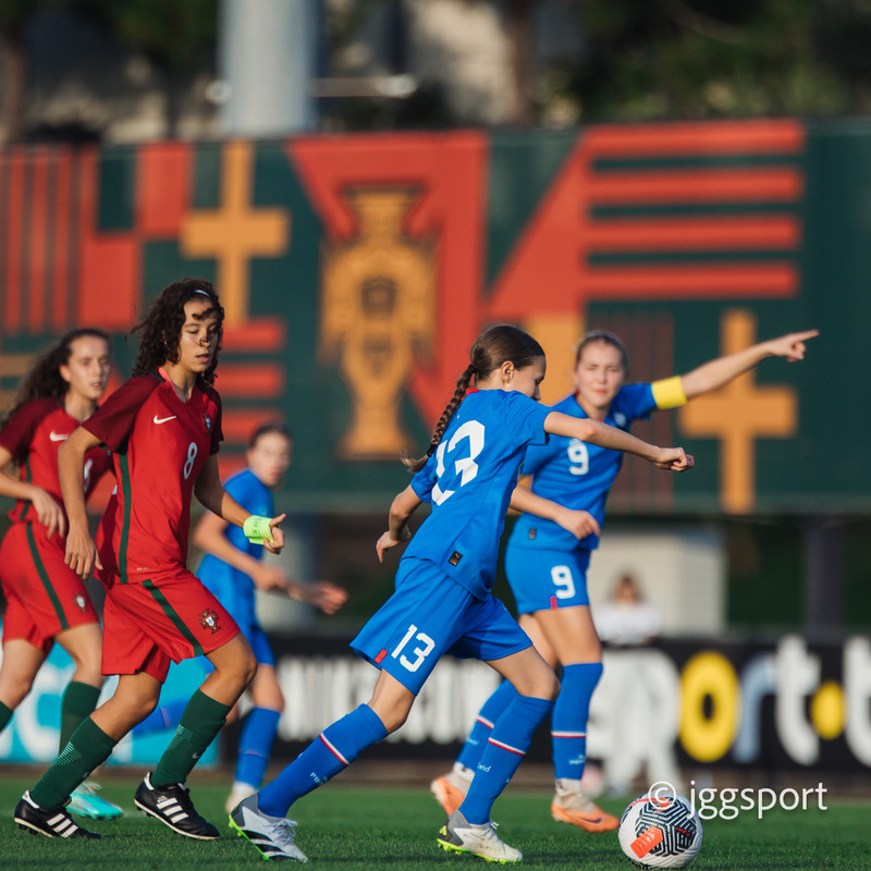 Myndaveisla 2: U15 tapaði gegn Portúgal í fyrradag