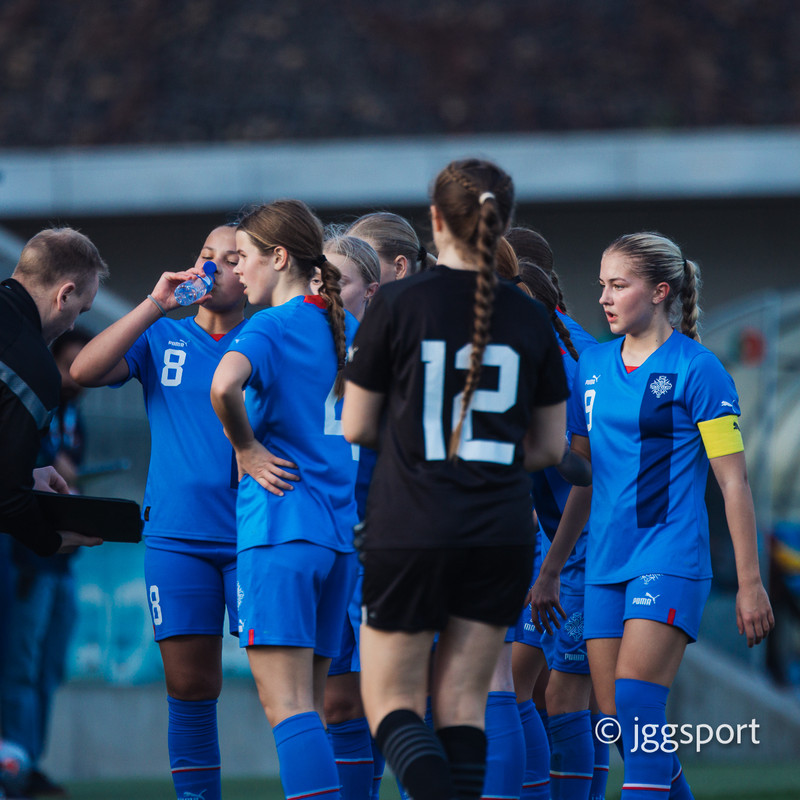 Myndaveisla 2: U15 tapaði gegn Portúgal í fyrradag