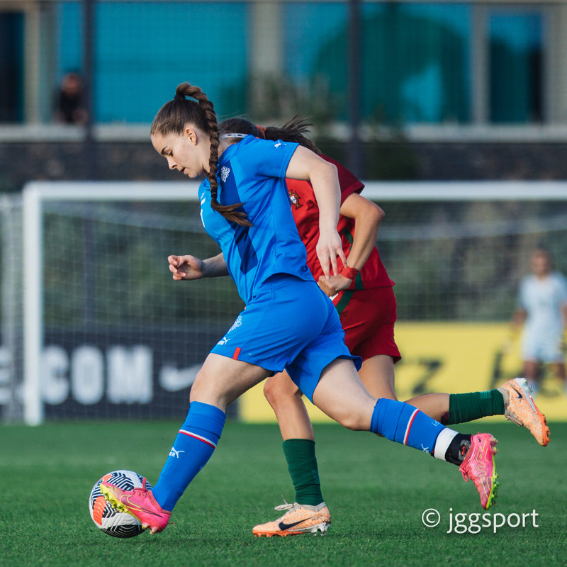 Myndaveisla 2: U15 tapaði gegn Portúgal í fyrradag