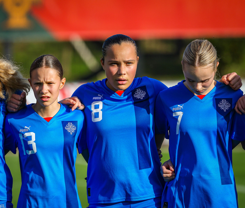 Myndaveisla 1: U15 tapaði gegn Portúgal í fyrradag