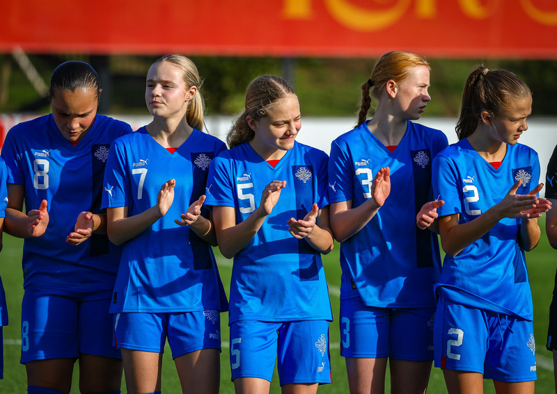 Myndaveisla 1: U15 tapaði gegn Portúgal í fyrradag