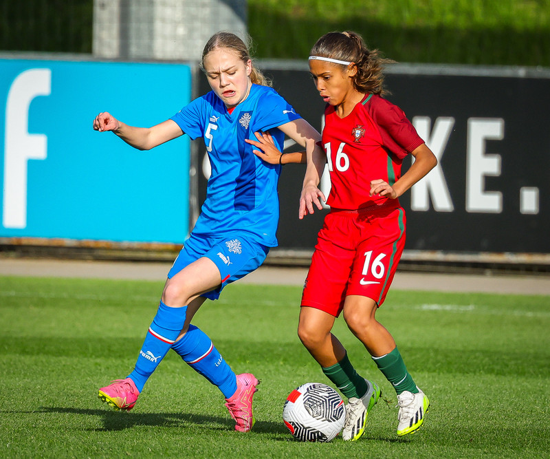 Myndaveisla 1: U15 tapaði gegn Portúgal í fyrradag