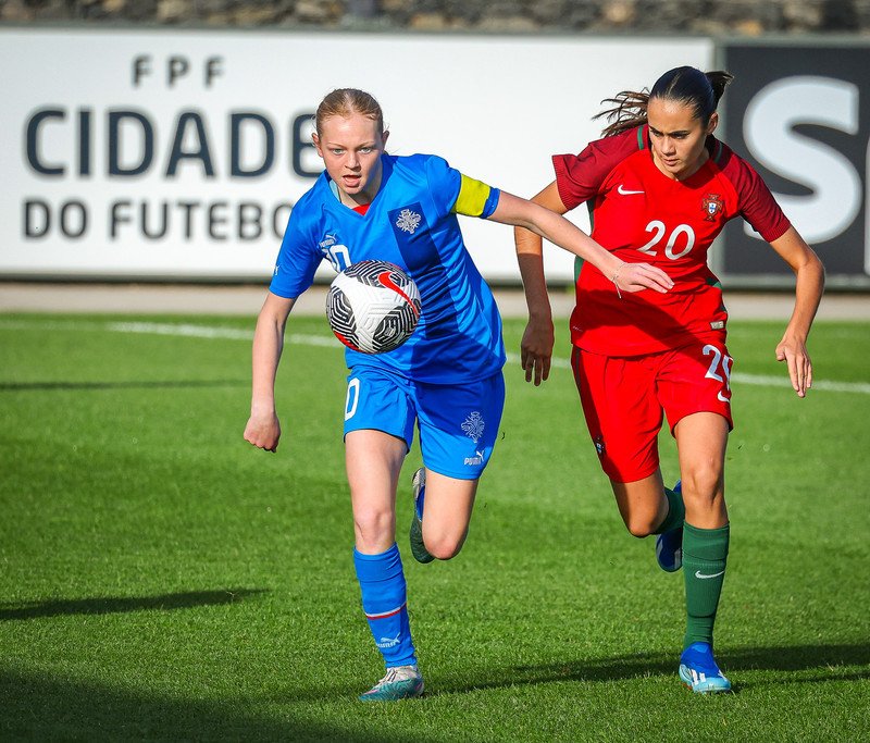 Myndaveisla 1: U15 tapaði gegn Portúgal í fyrradag