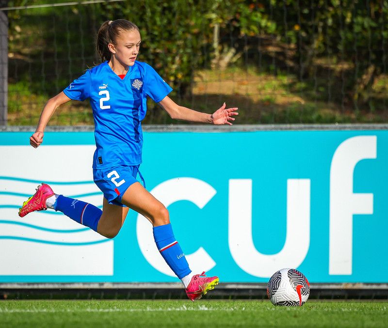 Myndaveisla 1: U15 tapaði gegn Portúgal í fyrradag