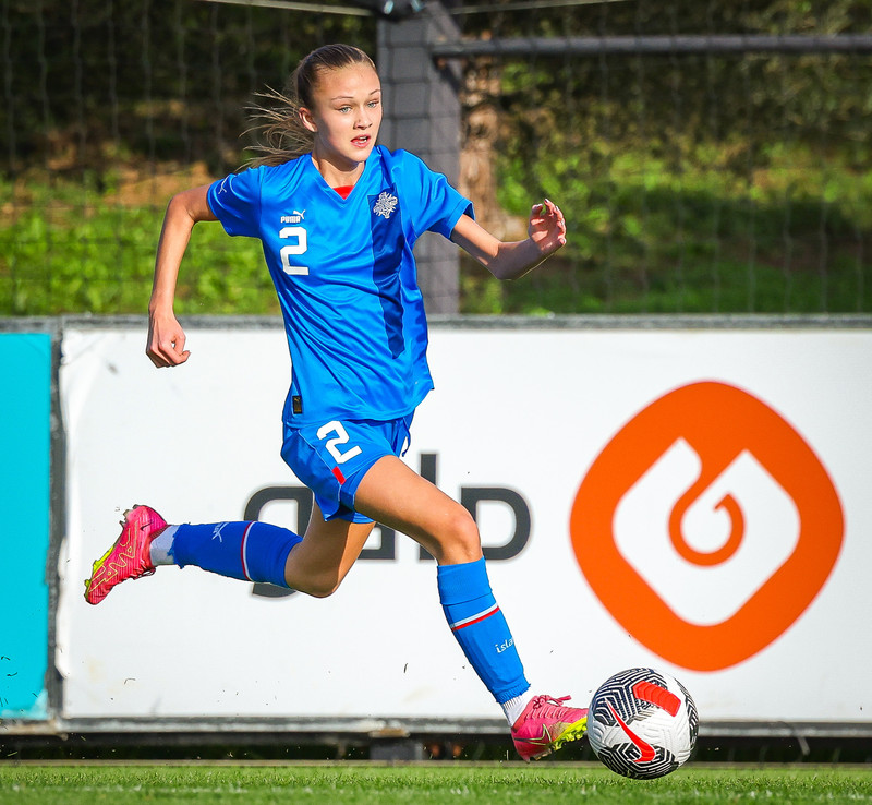 Myndaveisla 1: U15 tapaði gegn Portúgal í fyrradag